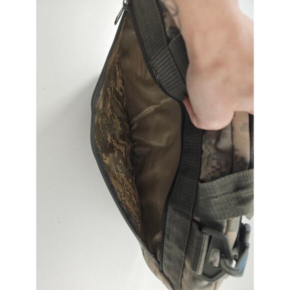 Combat medical bag army green digital camo multi pockets EUC unbranded - Picture 4 of 6